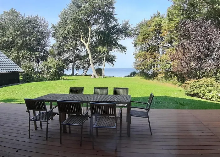 Ferienhaeuser Boddenstrand