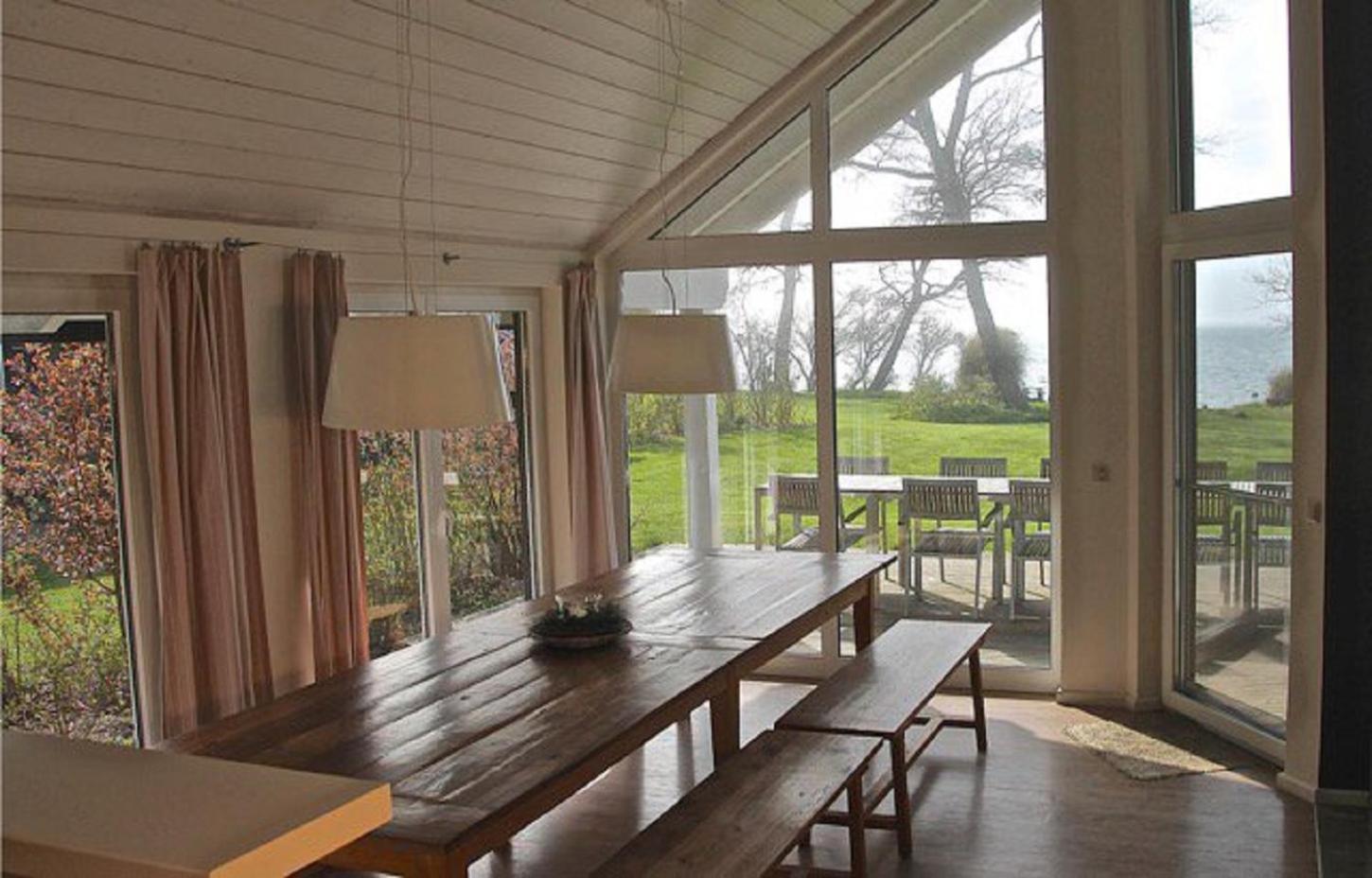 Ferienhaeuser Boddenstrand Wiek auf Rügen